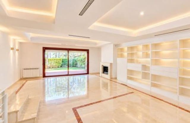 3 camera da letto Casa da affittare in La Dama de Noche - La Alzambra, Marbella con piscina garage - 2.900 € (Rif: 10166006)