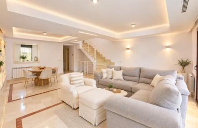 3 camera da letto Casa da affittare in La Dama de Noche - La Alzambra, Marbella con piscina garage - 2.900 € (Rif: 10166006)
