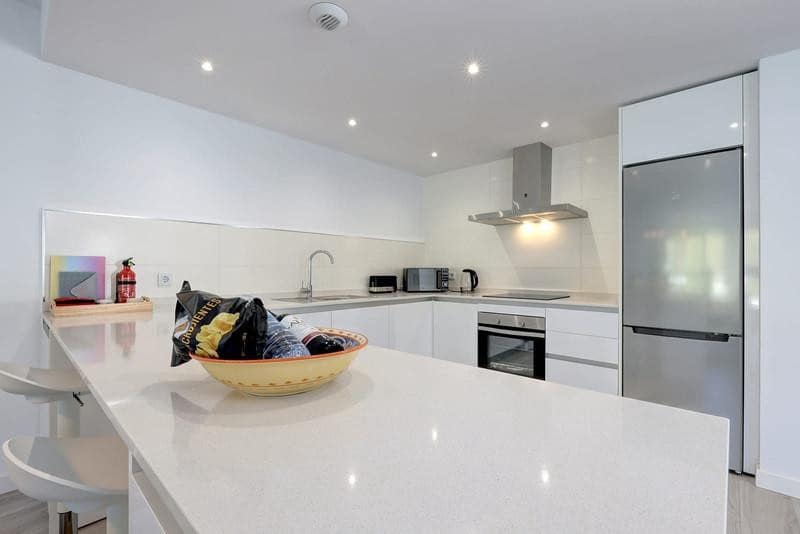 3 Zimmer Penthouse zu vermieten in Benahavis mit Pool Garage - 3.250 € (Ref: 10166009)