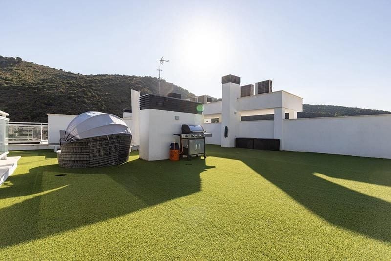 3 Zimmer Penthouse zu vermieten in Benahavis mit Pool Garage - 3.250 € (Ref: 10166009)