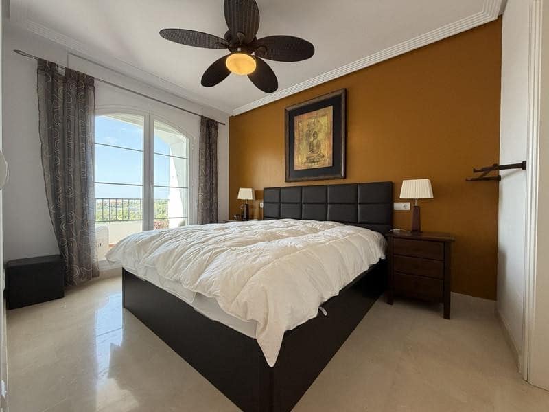 3 Zimmer Apartment zu vermieten in Benahavis mit Pool Garage - 2.300 € (Ref: 10166010)