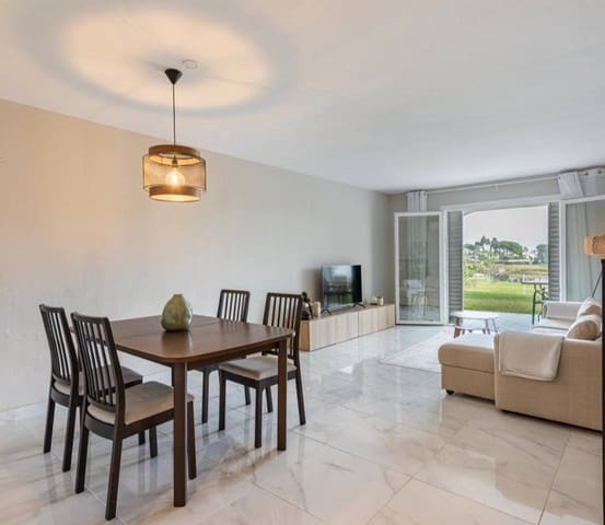 2 soverom Leilighet til leie i Aloha Golf, Marbella med svømmebasseng garasje - € 2 000 (Ref: 10168084)