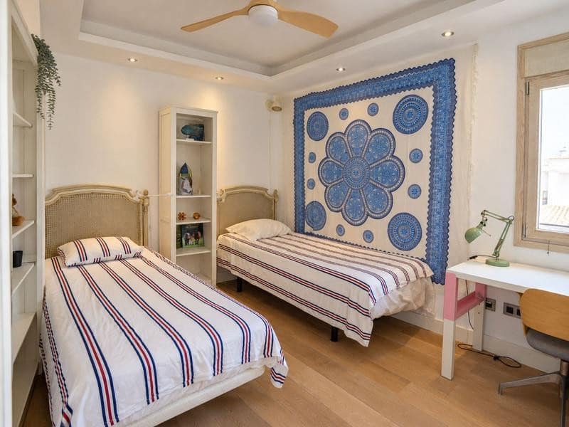 5 bedroom Villa for rent in Atalaya-Isdabe with pool garage - € 4,950 (Ref: 10168085)
