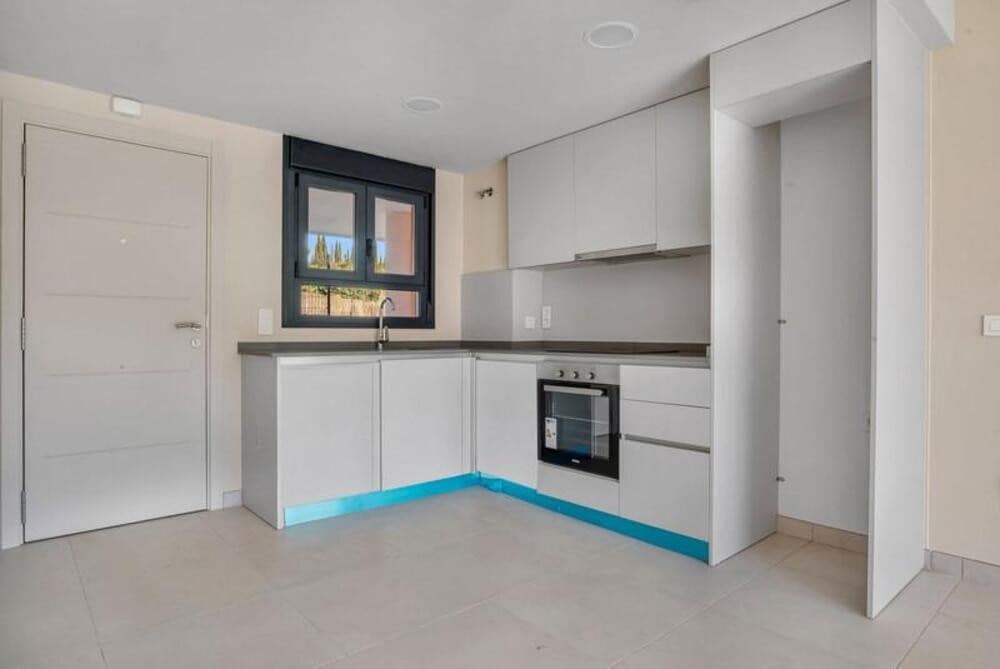 2 soveværelse Lejlighed til salg i El Chaparral med swimmingpool garage - € 315.000 (Ref: 10168086)
