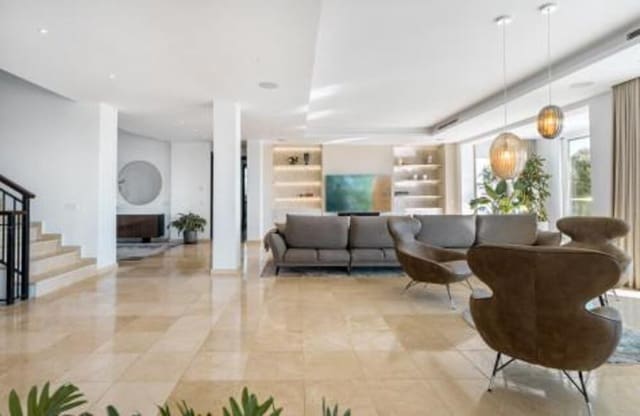 10 sovrum Villa att hyra i El Paraíso, Benahavís med pool garage - 30 000 € (Ref: 10168088)