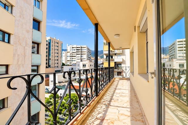Apartamento de 2 habitaciones en Ricardo Soriano, Marbella en venta con garaje - 545.000 € (Ref: 10170478)