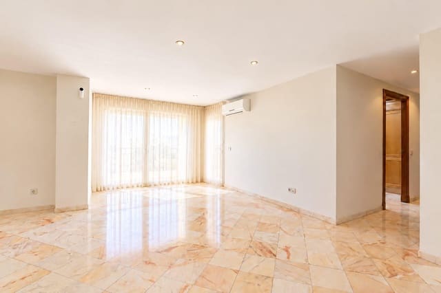 Apartamento de 2 habitaciones en Ricardo Soriano, Marbella en venta con garaje - 545.000 € (Ref: 10170478)