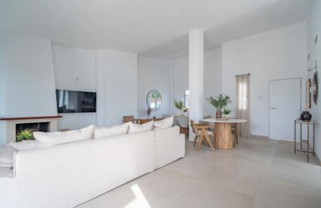 3 soveværelse Villa til salg i Mijas pueblo, Mijas med swimmingpool garage - € 750.000 (Ref: 10170479)