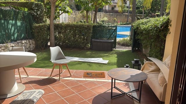 3 sovrum Hus att hyra i La Dama de Noche - La Alzambra, Marbella med pool garage - 2 700 € (Ref: 10176174)