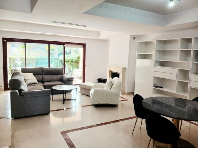 3 Zimmer Haus zu vermieten in La Dama de Noche - La Alzambra, Marbella mit Pool Garage - 2.700 € (Ref: 10176174)