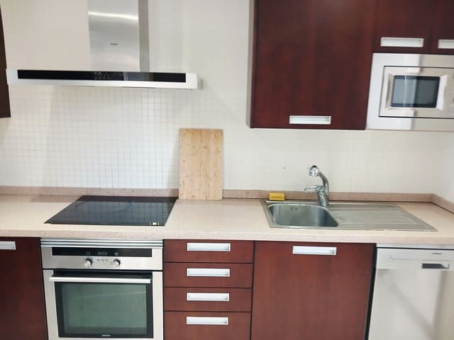 3 Zimmer Haus zu vermieten in La Dama de Noche - La Alzambra, Marbella mit Pool Garage - 2.700 € (Ref: 10176174)