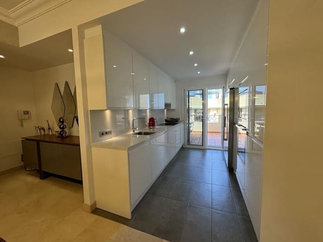 2 camera da letto Appartamento da affittare in Los Flamingos, Benahavís con piscina garage - 3.000 € (Rif: 10176175)