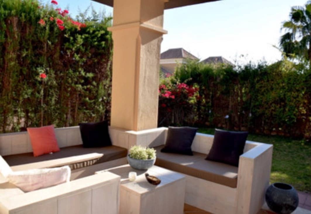 3 sovrum Semi-fristående Villa att hyra i Marbella med pool garage - 3 500 € (Ref: 10179723)