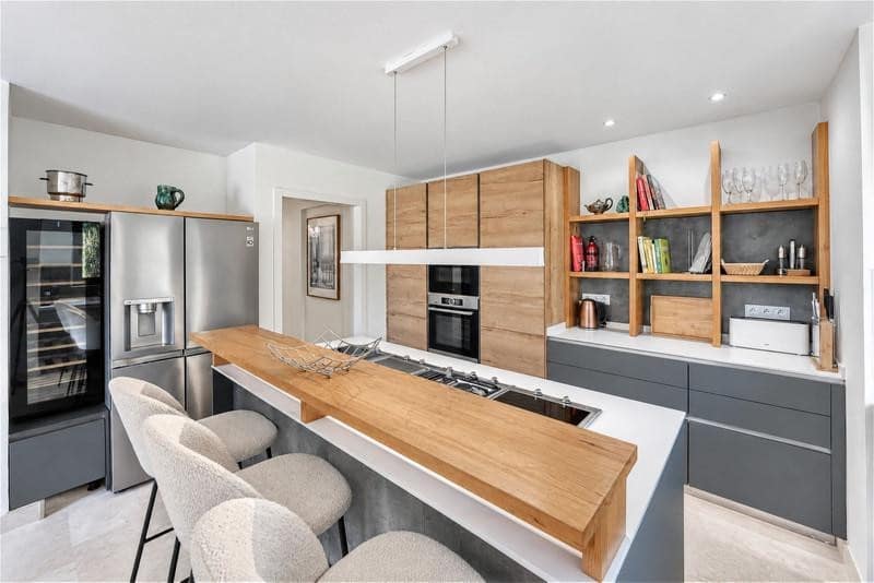 4 soverom Villa til leie i Marbella med svømmebasseng garasje - € 9 500 (Ref: 10179724)