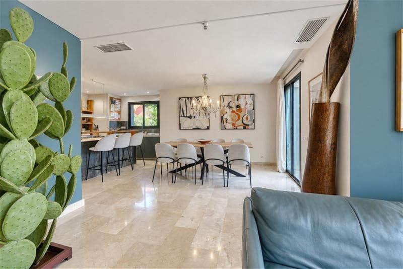 4 soverom Villa til leie i Marbella med svømmebasseng garasje - € 9 500 (Ref: 10179724)