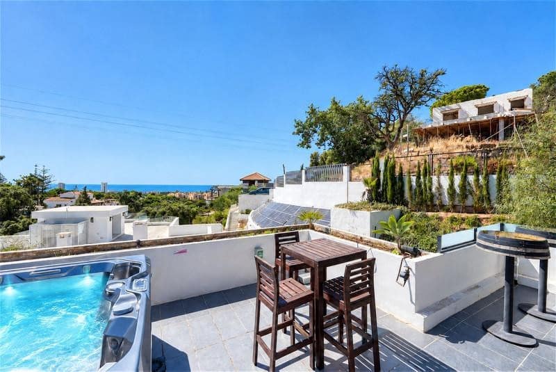 4 soverom Villa til leie i Marbella med svømmebasseng garasje - € 9 500 (Ref: 10179724)