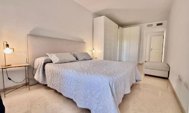 3 camera da letto Appartamento da affittare in Elviria, Marbella con piscina garage - 2.900 € (Rif: 10179725)