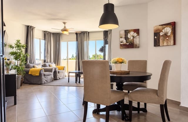 Apartamento de 2 habitaciones en Riviera del Sol, Mijas en venta con piscina garaje - 299.000 € (Ref: 10179726)