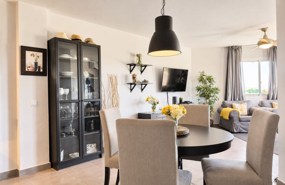 Apartamento de 2 habitaciones en Riviera del Sol en venta con piscina garaje - 299.000 € (Ref: 10179726)