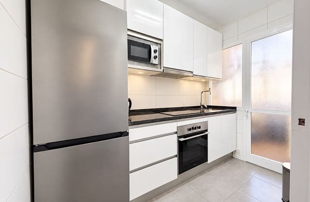 Apartamento de 2 habitaciones en Riviera del Sol, Mijas en venta con piscina garaje - 299.000 € (Ref: 10179726)