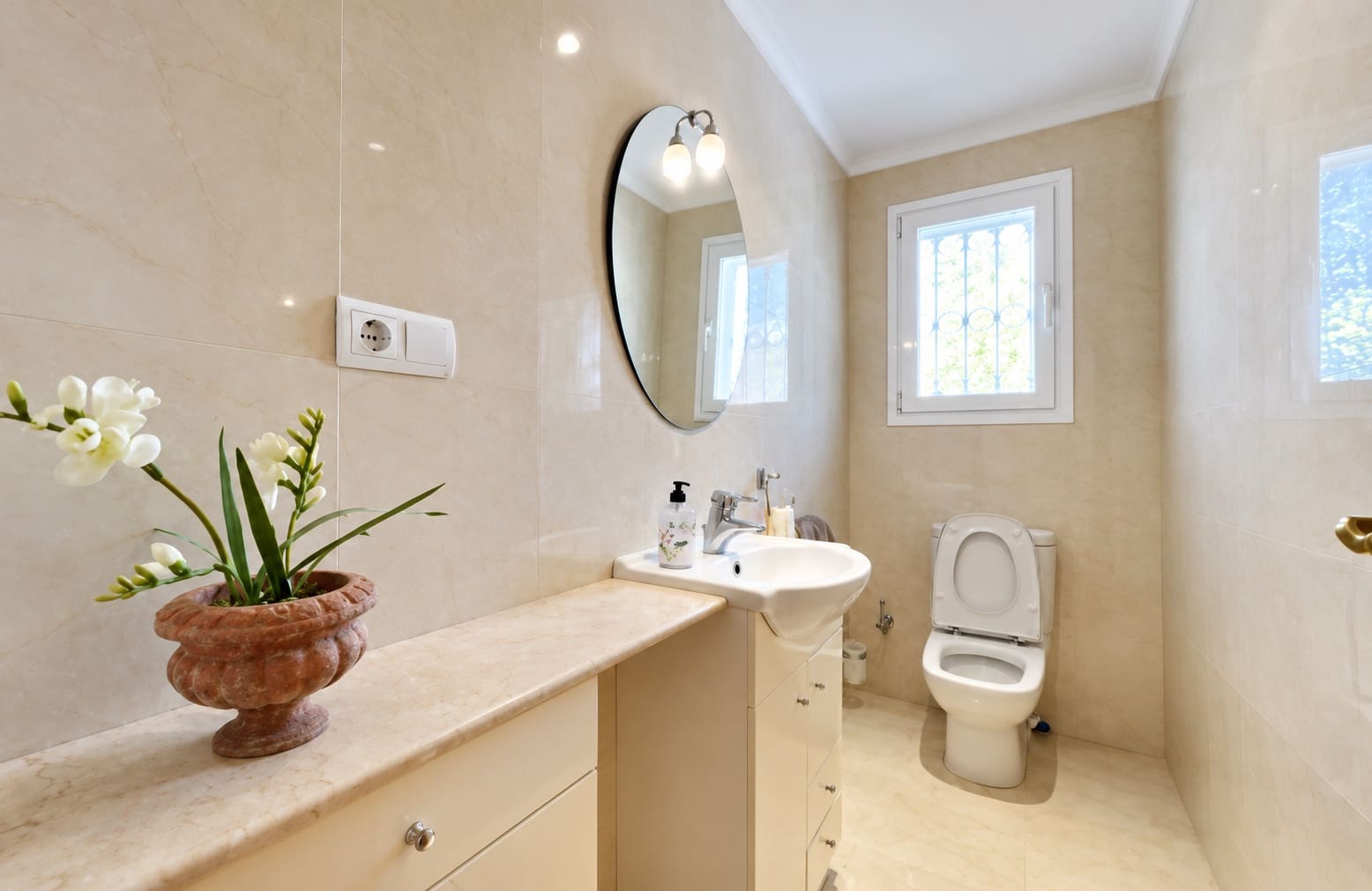 4 soverom Villa til leie i Benahavis med svømmebasseng garasje - € 8 000 (Ref: 10179727)