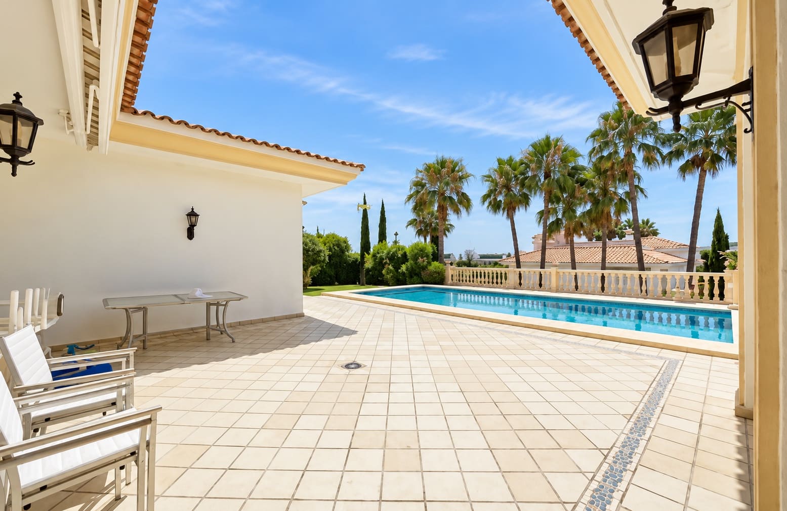 4 soverom Villa til leie i Benahavis med svømmebasseng garasje - € 8 000 (Ref: 10179727)