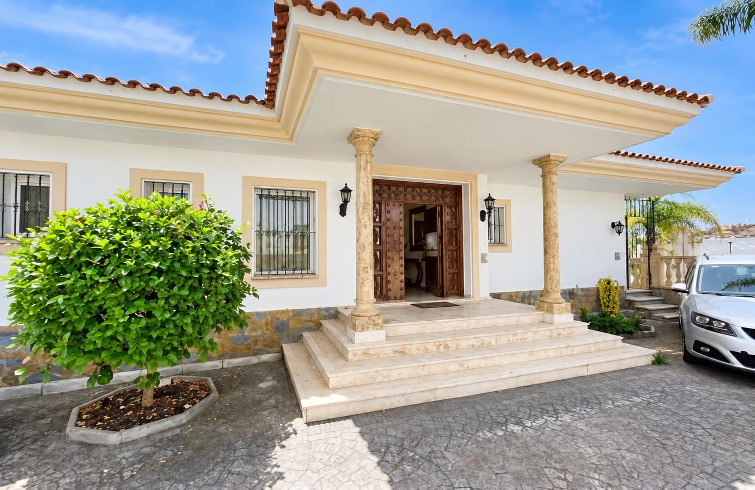 4 soverom Villa til leie i Benahavis med svømmebasseng garasje - € 8 000 (Ref: 10179727)