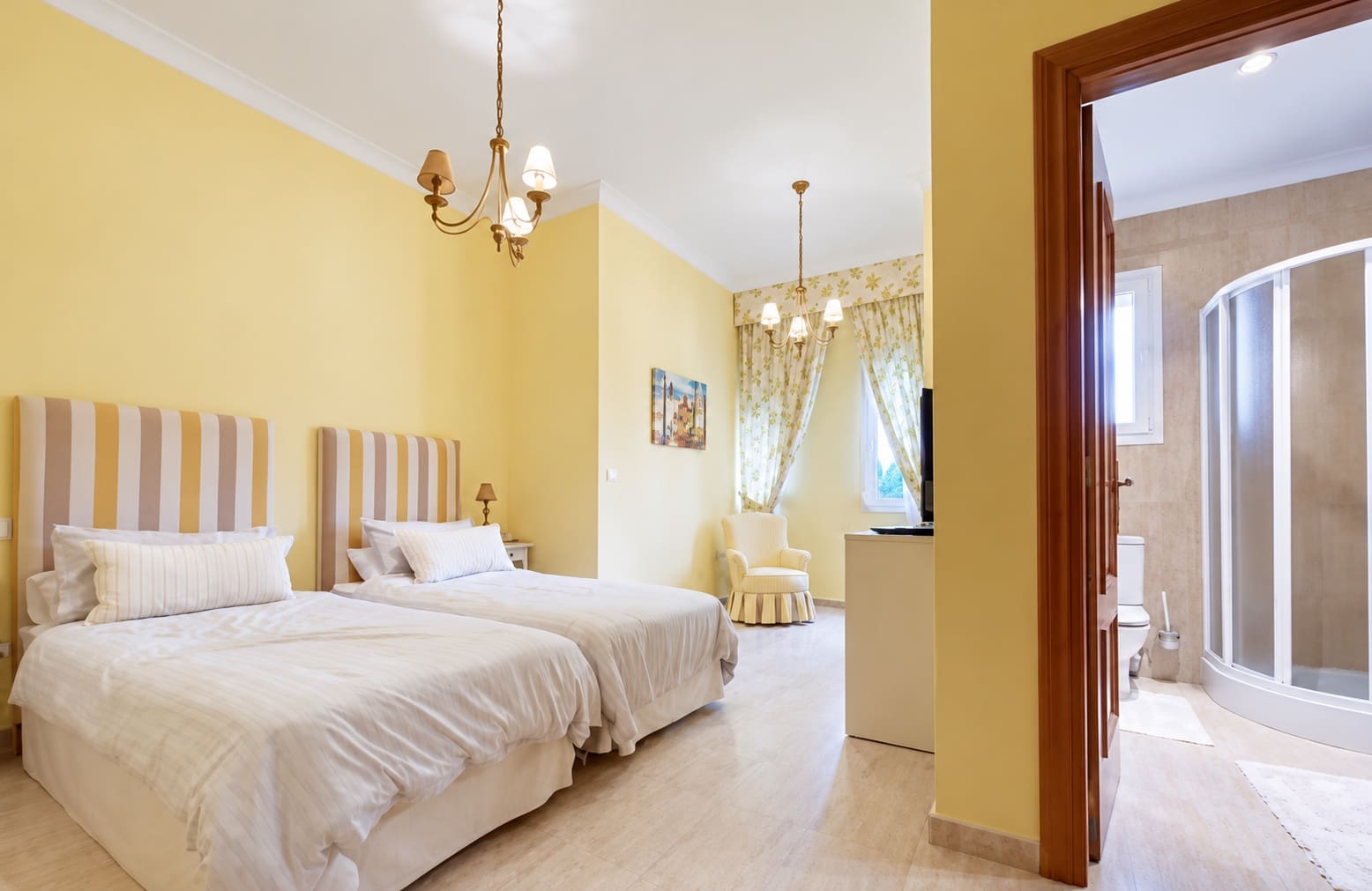 4 soverom Villa til leie i Benahavis med svømmebasseng garasje - € 8 000 (Ref: 10179727)