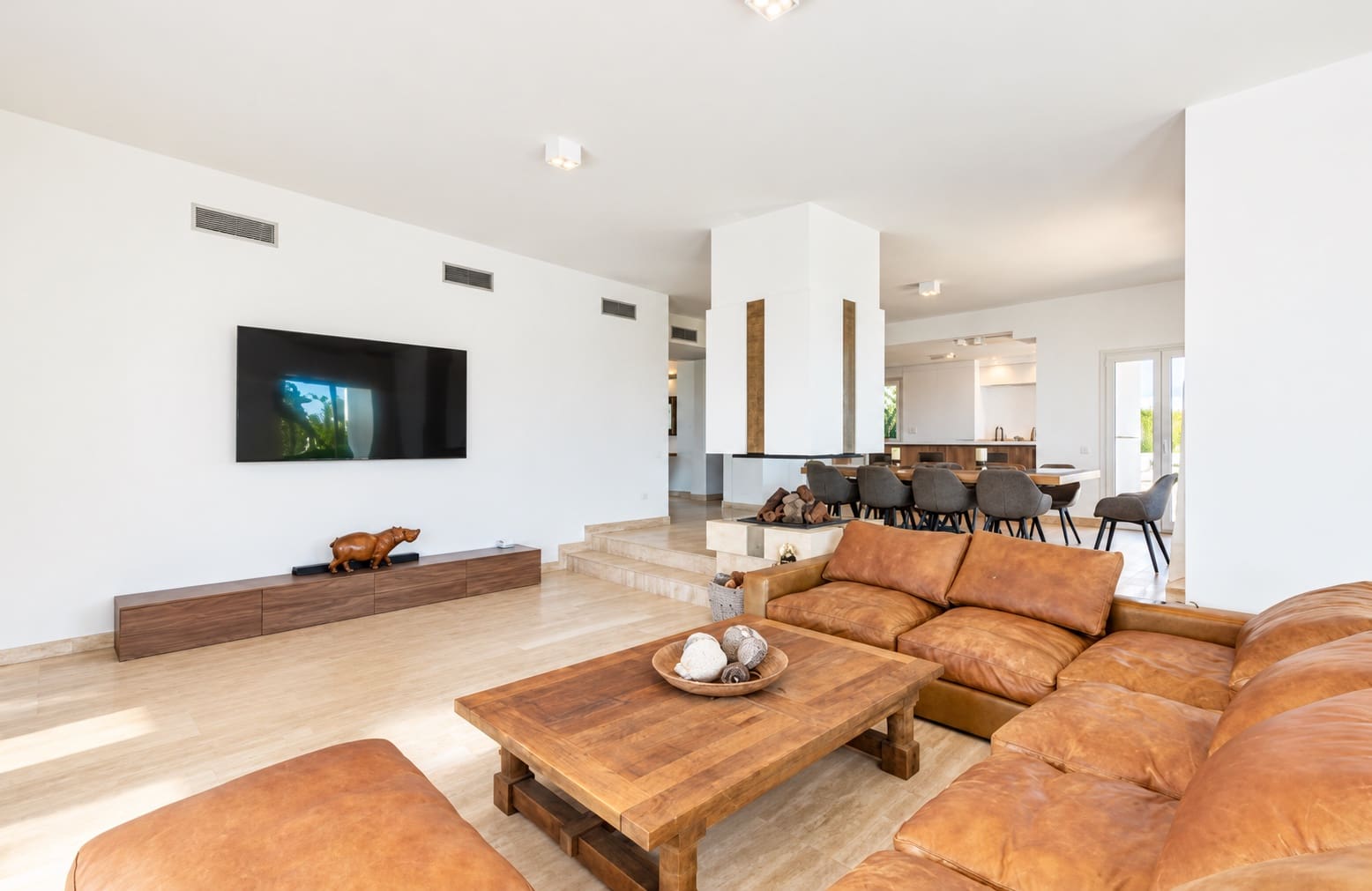 4 soverom Villa til leie i Manilva med svømmebasseng garasje - € 8 000 (Ref: 10179728)