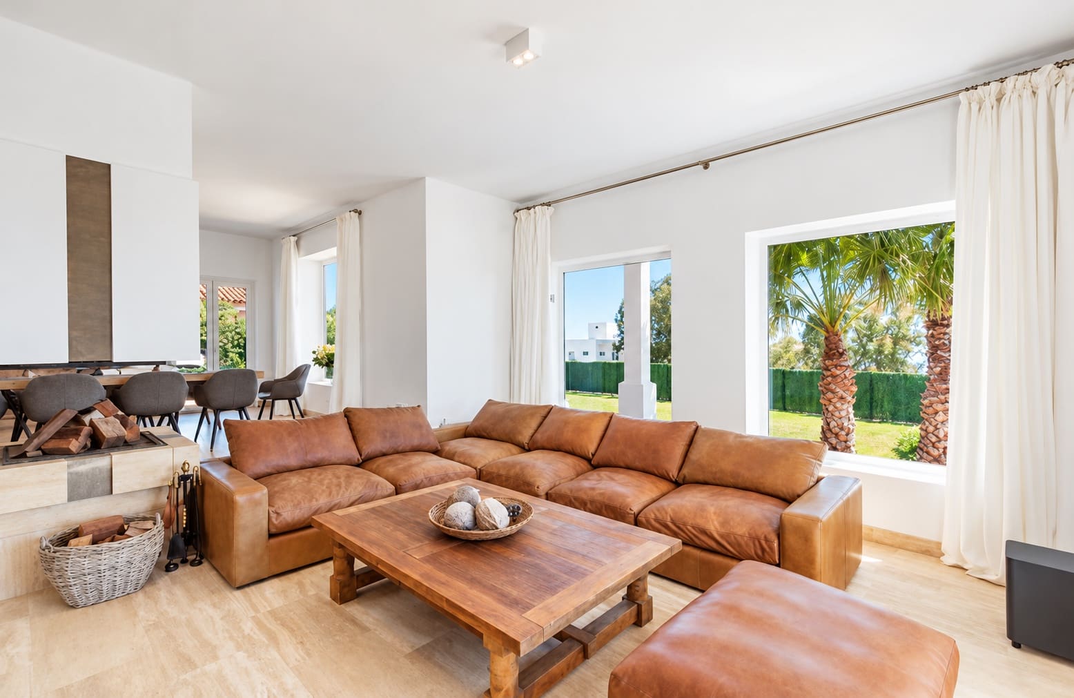 4 soverom Villa til leie i Manilva med svømmebasseng garasje - € 8 000 (Ref: 10179728)