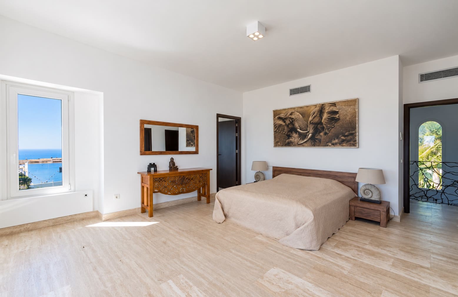 4 soverom Villa til leie i Manilva med svømmebasseng garasje - € 8 000 (Ref: 10179728)