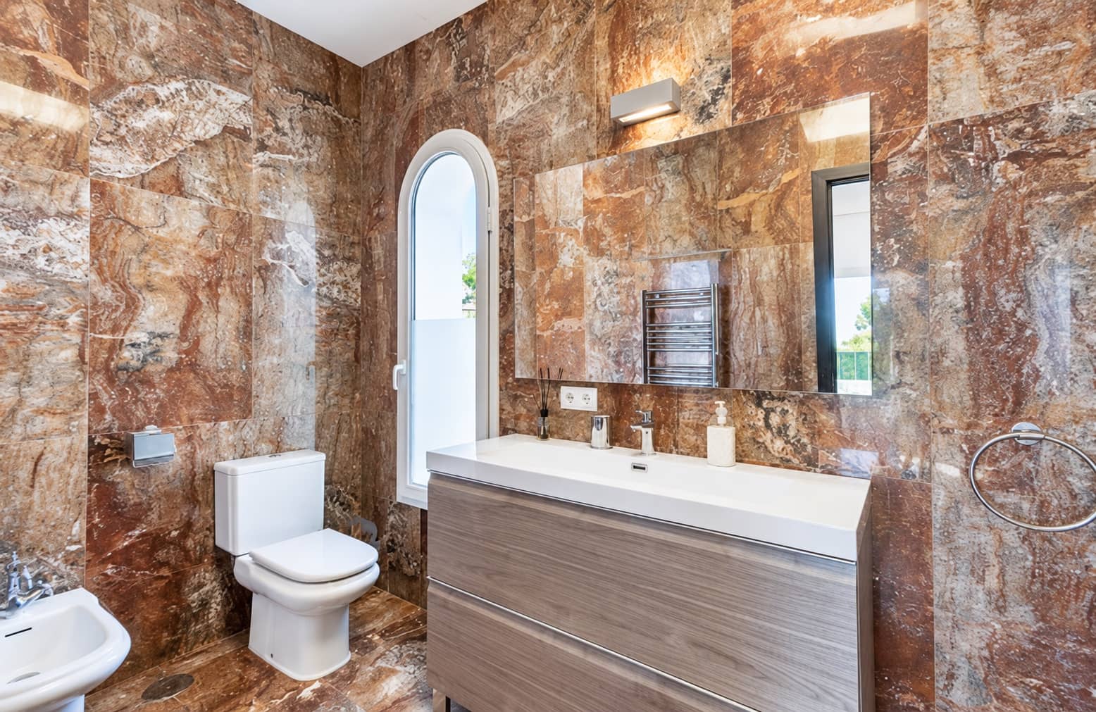 4 soverom Villa til leie i Manilva med svømmebasseng garasje - € 8 000 (Ref: 10179728)