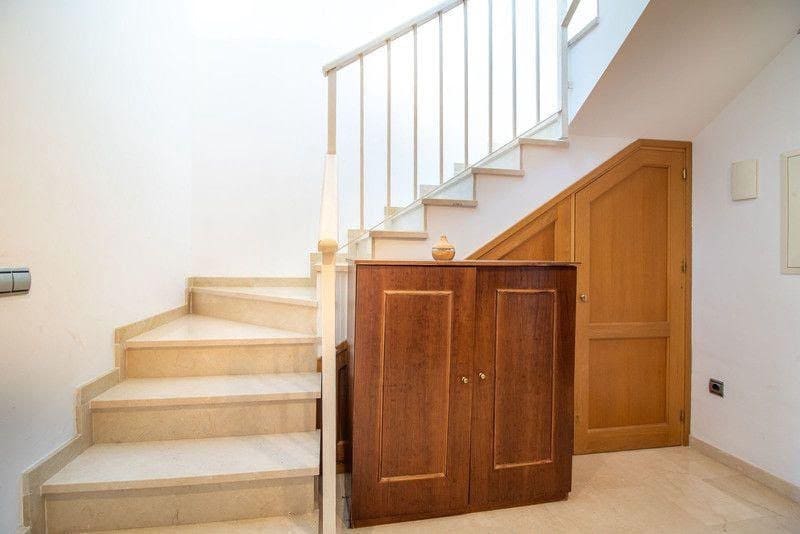 4 quarto Penthouse para arrendar em Bel-Air com piscina garagem - 3 000 € (Ref: 10184081)