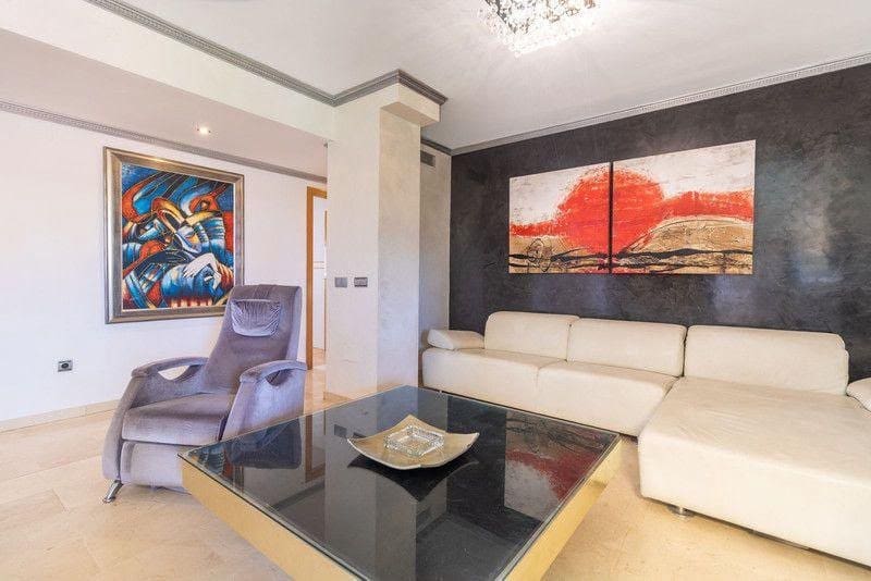 4 quarto Penthouse para arrendar em Bel-Air com piscina garagem - 3 000 € (Ref: 10184081)