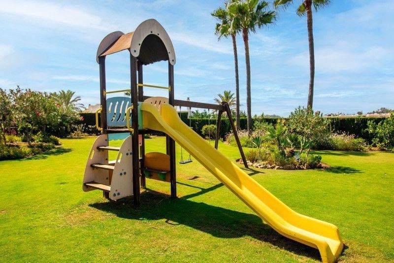 4 quarto Penthouse para arrendar em Bel-Air com piscina garagem - 3 000 € (Ref: 10184081)