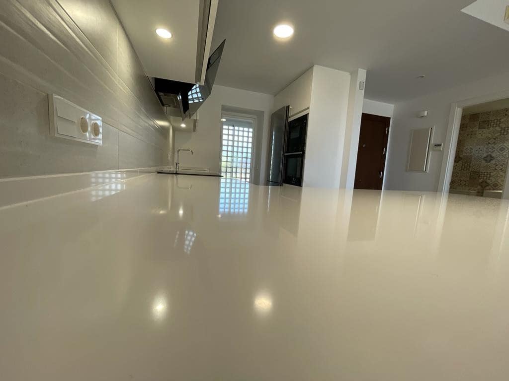 3 quarto Casa em Banda para venda em Benahavis com piscina garagem - 670 000 € (Ref: 6868128)