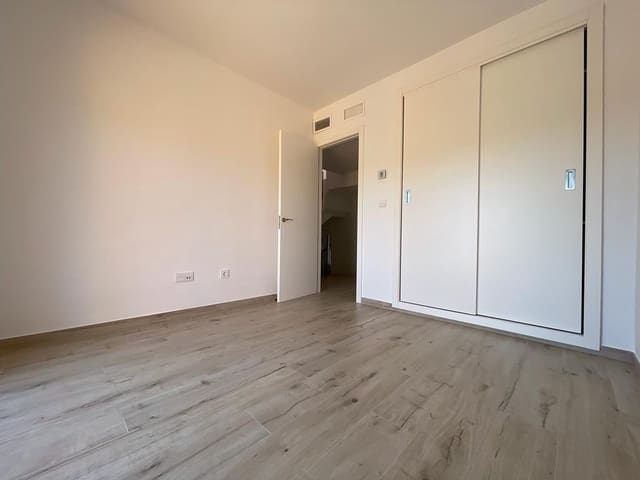 3 slaapkamer Huis te koop in El Paraíso, Benahavís met zwembad garage - € 676.000 (Ref: 6868128)