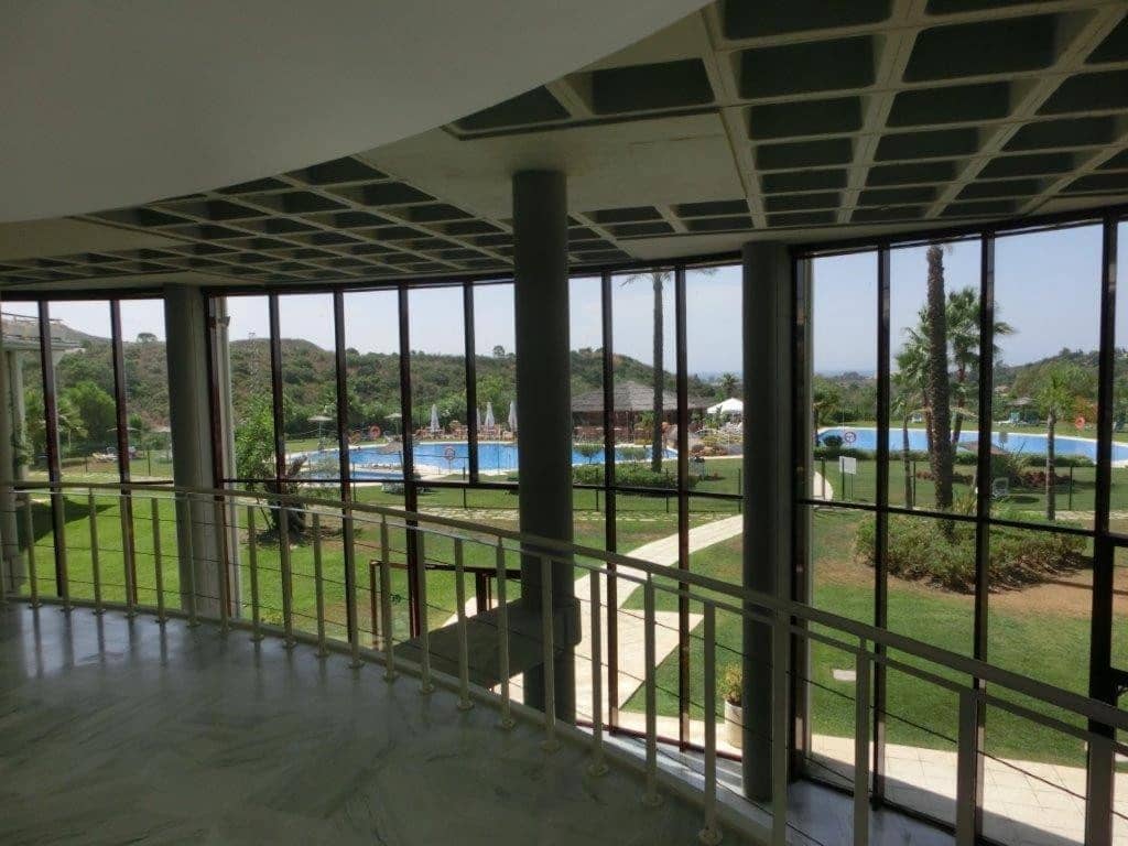 4 soveværelse Villa til salg i Benahavis med swimmingpool garage - € 620.000 (Ref: 6868443)