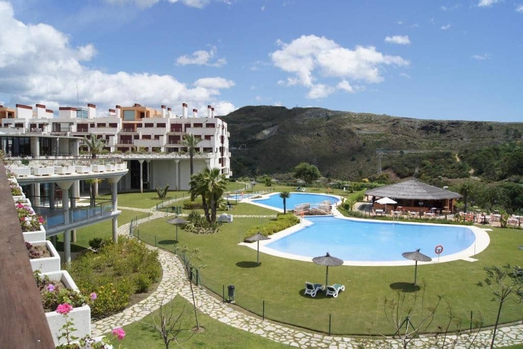 4 slaapkamer Villa te koop in Benahavis met zwembad garage - € 620.000 (Ref: 6868443)