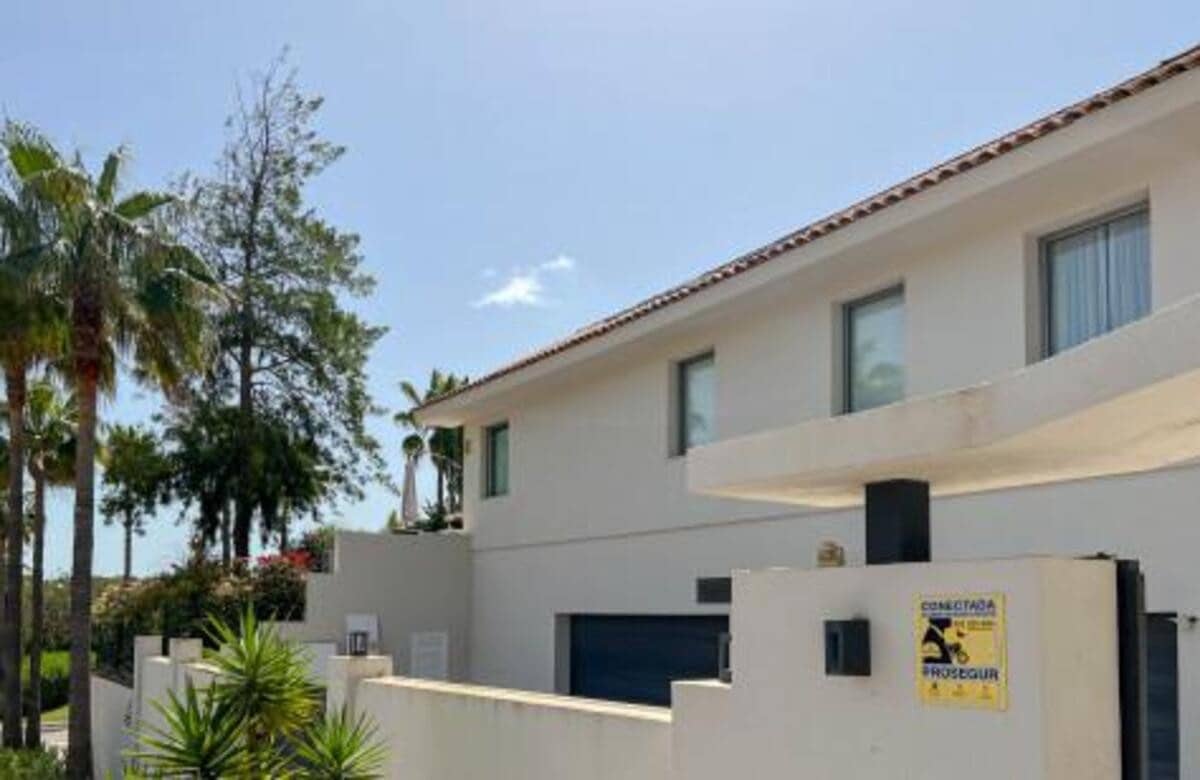 5 sypialnia Willa do wynajęcia w Sotogrande z basenem garażem - 10 000 € (Ref: 6890195)