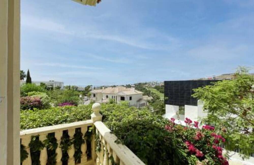 4 Zimmer Villa zu vermieten in Benahavis mit Pool Garage - 8.000 € (Ref: 6959864)