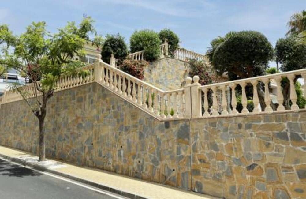 4 Zimmer Villa zu vermieten in Benahavis mit Pool Garage - 8.000 € (Ref: 6959864)