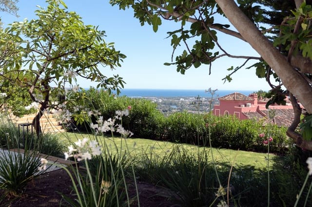 7 chambre Villa/Maison à vendre à Monte Halcones, Benahavís avec piscine garage - 9 000 000 € (Ref: 6968057)