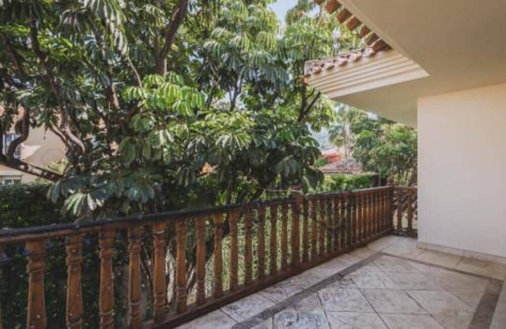 5 soveværelse Villa til salg i Marbella med swimmingpool garage - € 1.990.000 (Ref: 6973603)