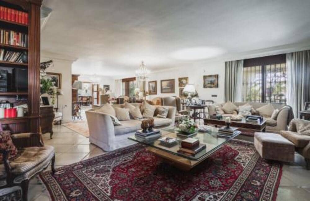 5 soveværelse Villa til salg i Marbella med swimmingpool garage - € 1.990.000 (Ref: 6973603)