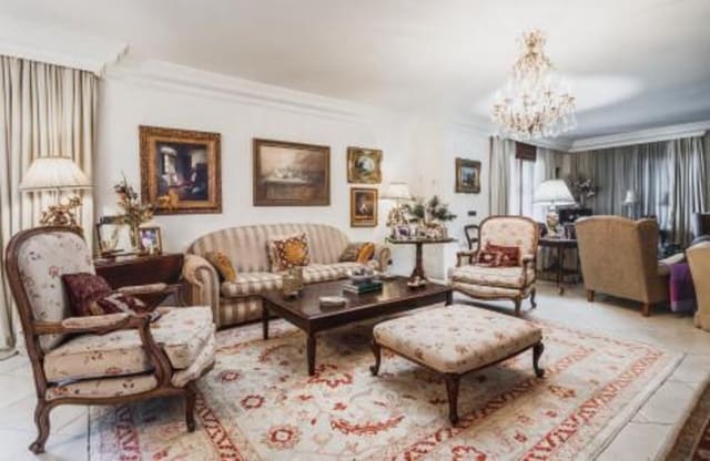 5 soverom Villa til salgs i Valdeolletas - Las Cancelas - Xarblanca, Marbella med svømmebasseng garasje - € 1 990 000 (Ref: 6973603)