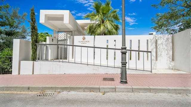 3 soveværelse Lejlighed til salg i Torrecilla - La Cañada, Marbella med swimmingpool garage - € 995.000 (Ref: 6992563)