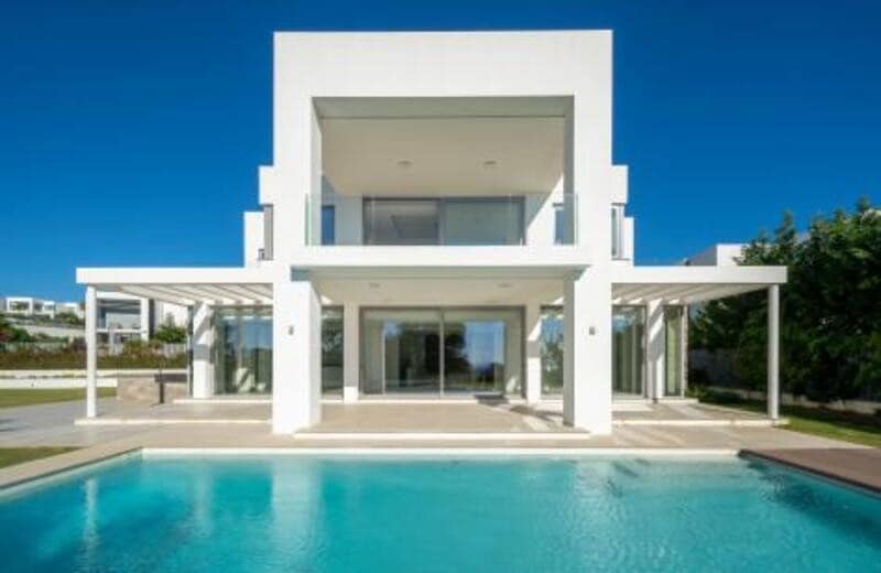 5 soverom Villa til salgs i Marbella med svømmebasseng garasje - € 2 650 000 (Ref: 7033955)