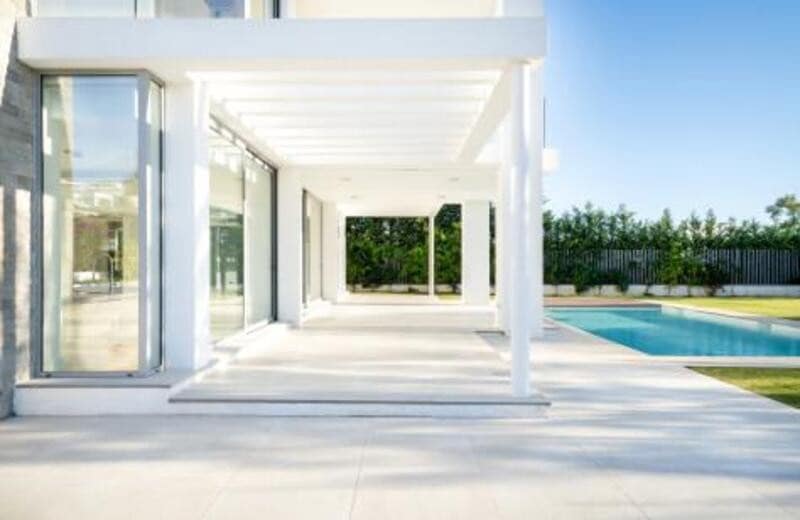 5 soverom Villa til salgs i Marbella med svømmebasseng garasje - € 2 650 000 (Ref: 7033955)