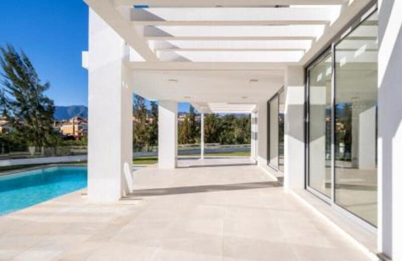 5 soverom Villa til salgs i Marbella med svømmebasseng garasje - € 2 650 000 (Ref: 7033955)